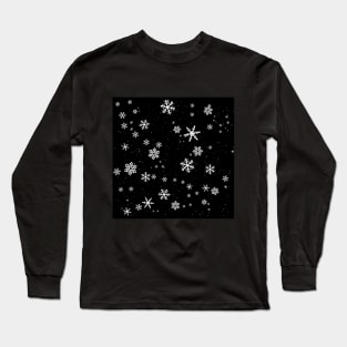 Black and White Snowflakes Winter Pattern Long Sleeve T-Shirt